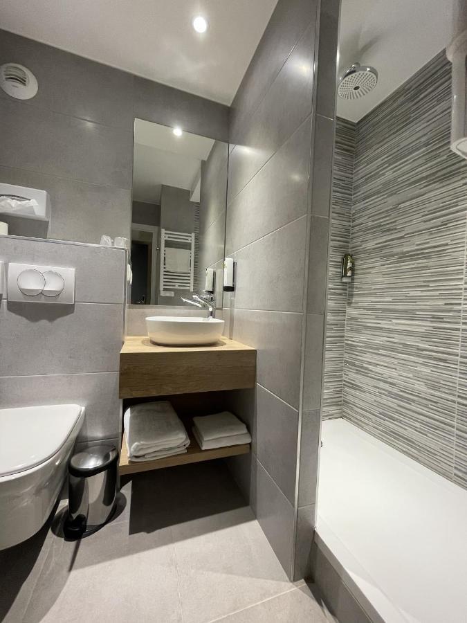 Relais De L'Abbaye Hotel Charlieu Ngoại thất bức ảnh