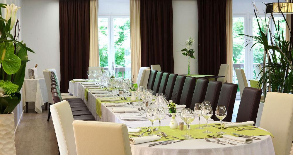 Relais De L'Abbaye Hotel Charlieu Ngoại thất bức ảnh